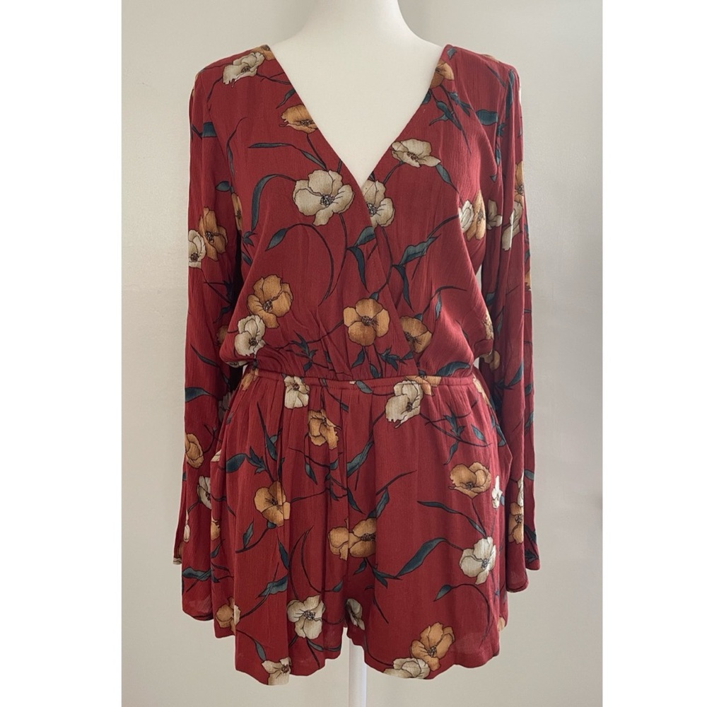 En Crème Boho Floral Long Sleeve Romper S NWT